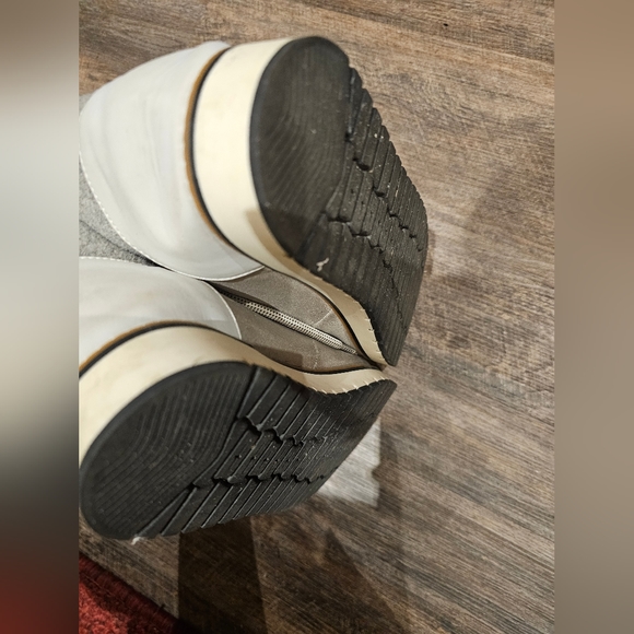 Sonoma Katherina Metallic Hiking Boots - Size 9 *but may be a bit snug f… - Picture 5 of 6